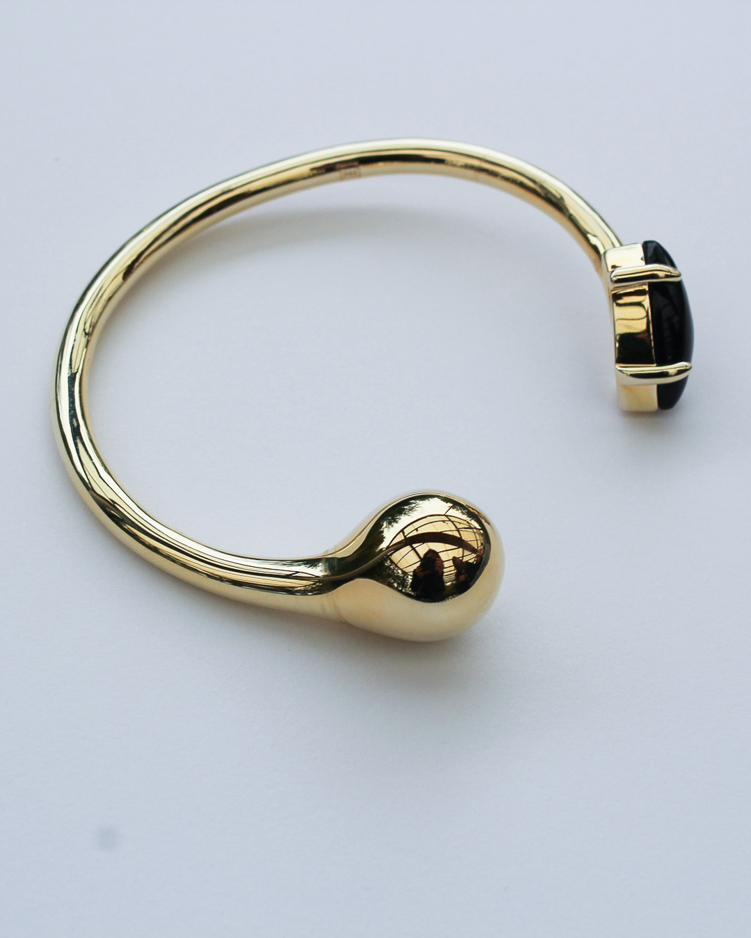 Droplet Gemstone Wrist Cuff - Onyx