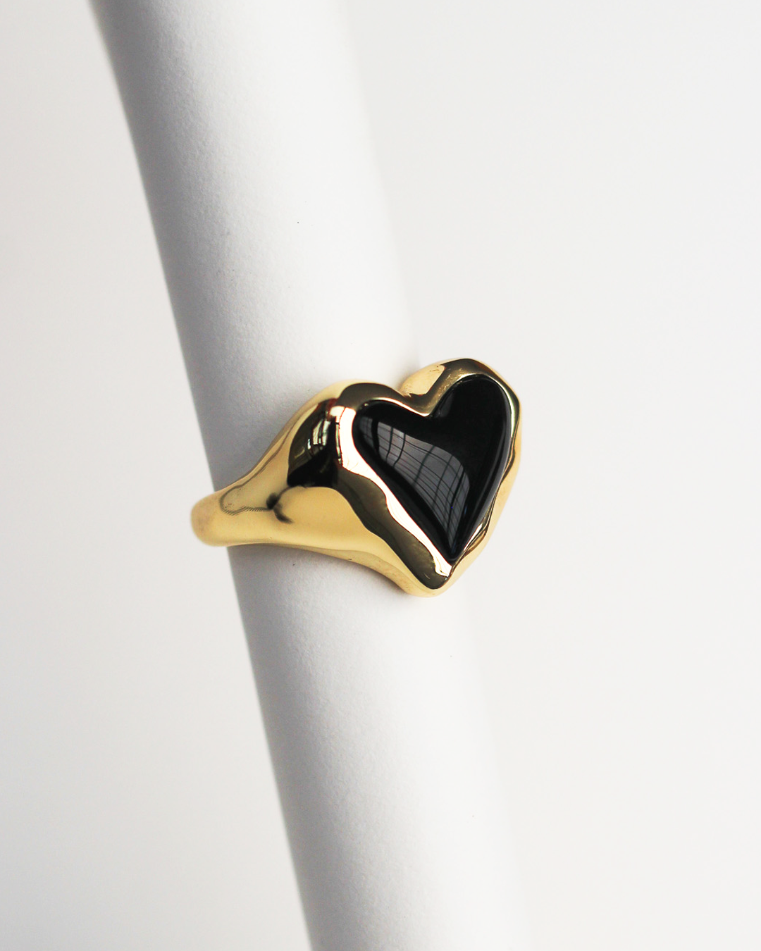 Whitney Heart Signet Ring